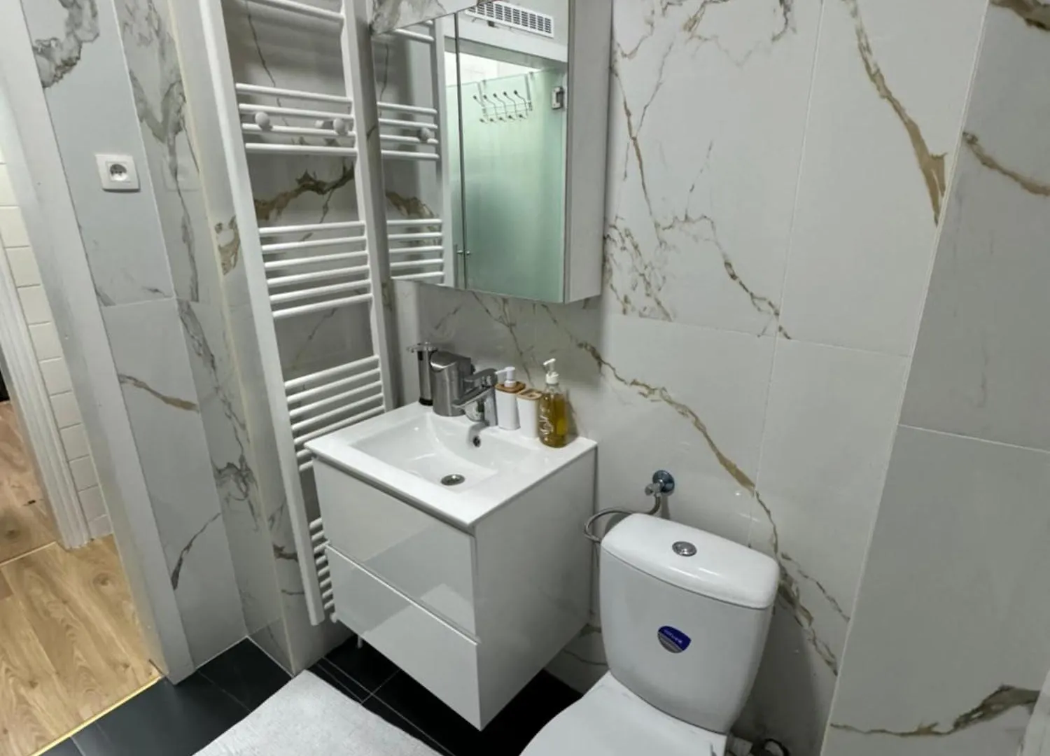 Apartment Appartement 2 Chambre Luxueuse A Jette Brussels
